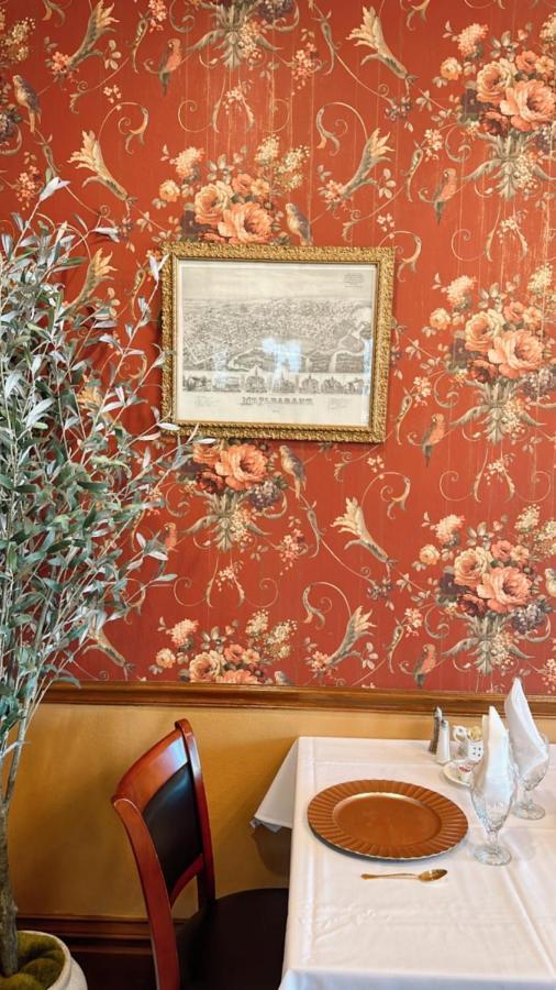 The Ginkgo Tree Bed and Breakfast Mount Pleasant Exteriör bild