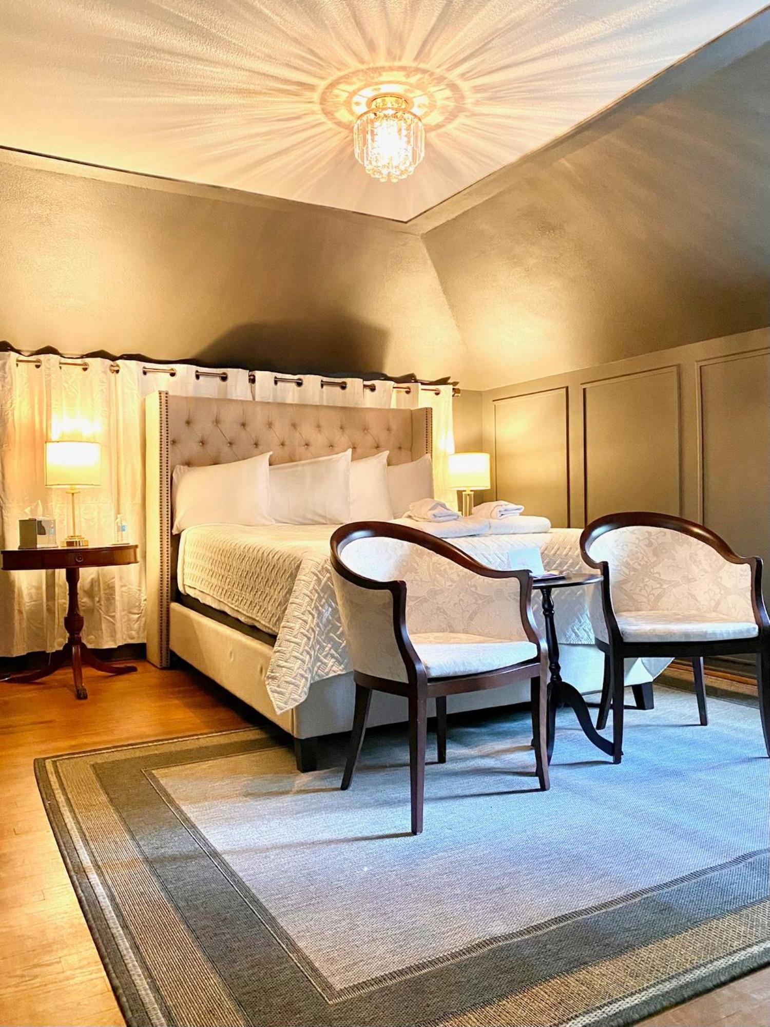 The Ginkgo Tree Bed and Breakfast Mount Pleasant Exteriör bild