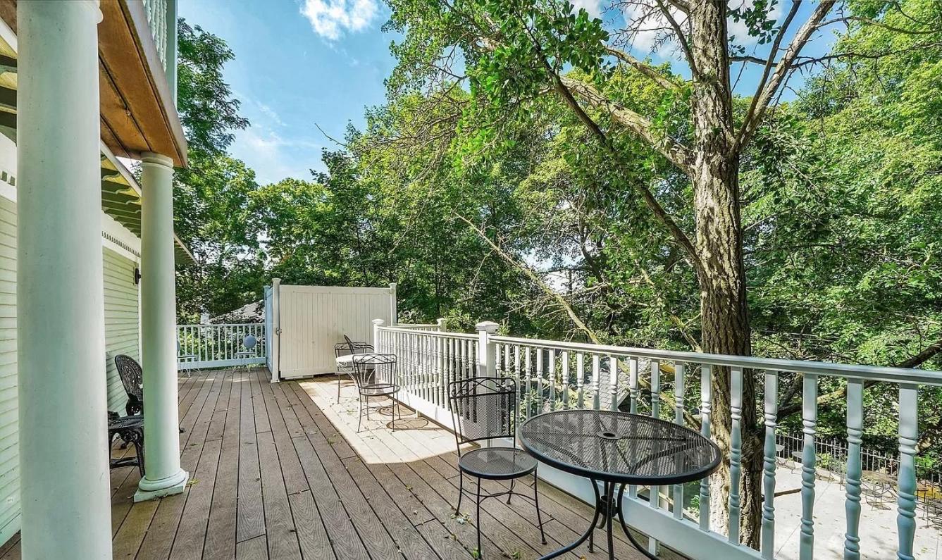 The Ginkgo Tree Bed and Breakfast Mount Pleasant Exteriör bild