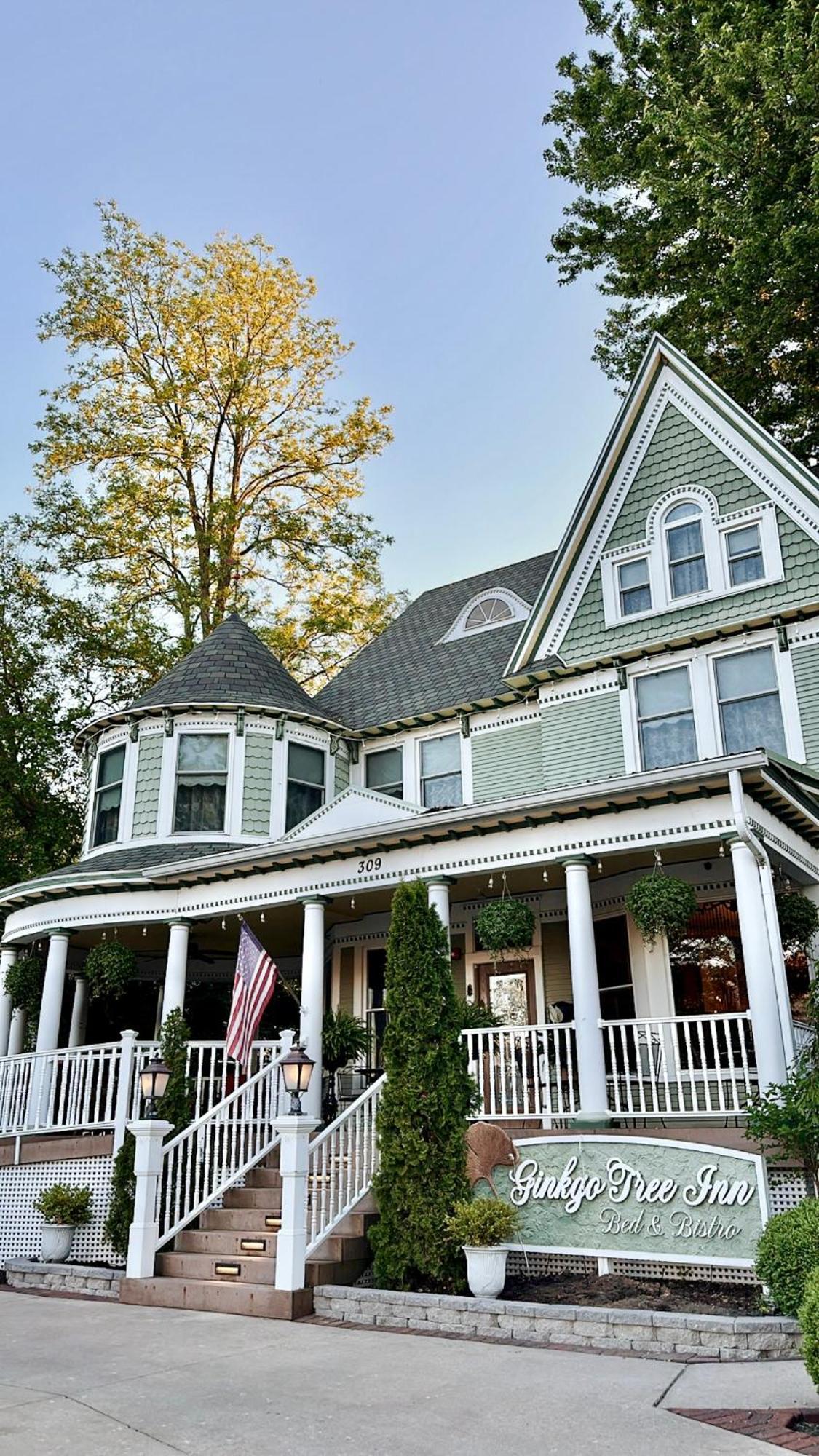 The Ginkgo Tree Bed and Breakfast Mount Pleasant Exteriör bild